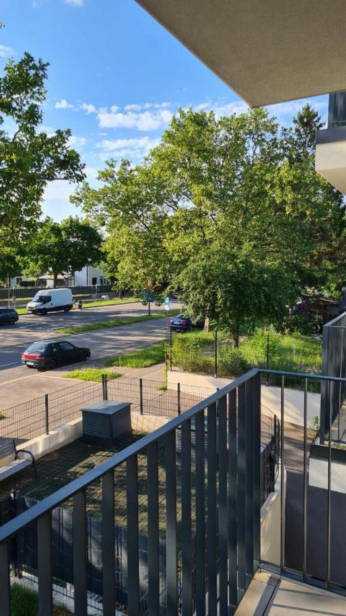 וינה Top Apartments Kaiserebersdorf מראה חיצוני תמונה