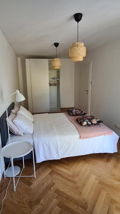 וינה Top Apartments Kaiserebersdorf מראה חיצוני תמונה